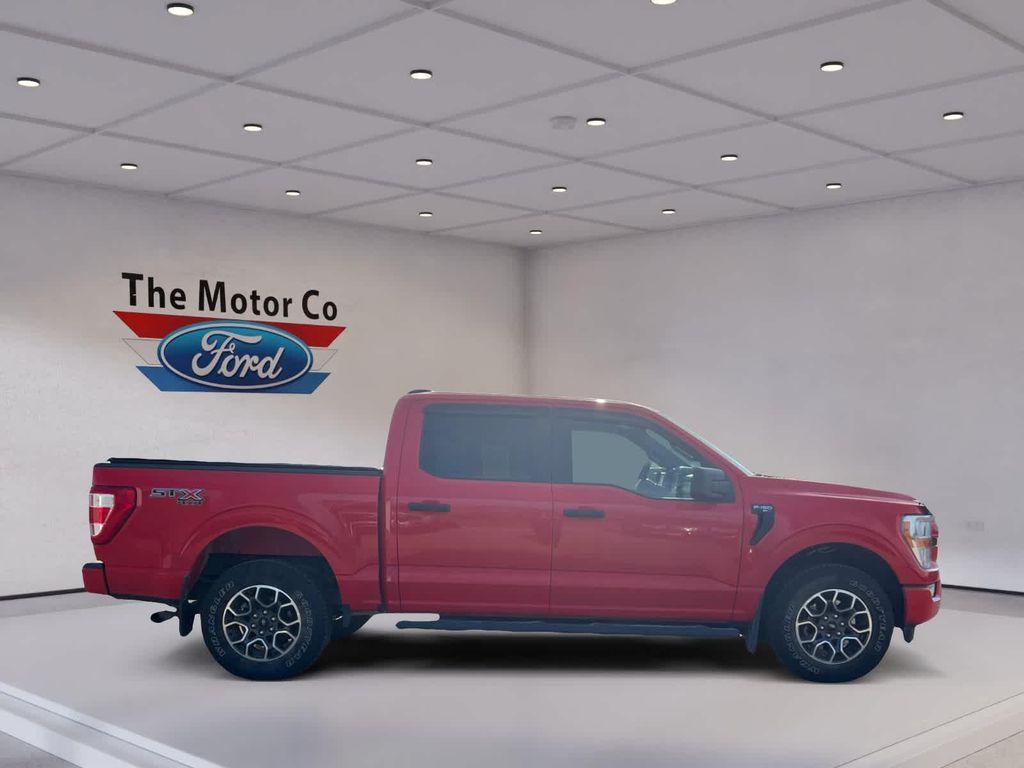 used 2021 Ford F-150 car, priced at $32,900