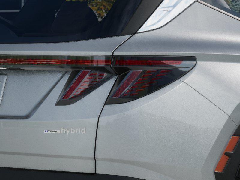 new 2025 Hyundai TUCSON Hybrid car