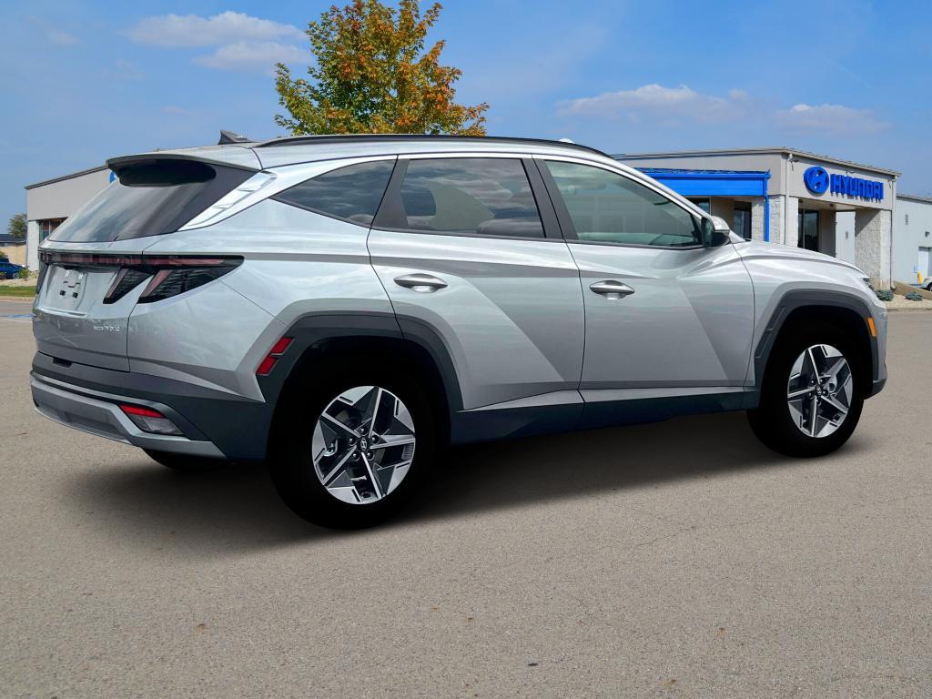 new 2025 Hyundai TUCSON Hybrid car, priced at $37,772
