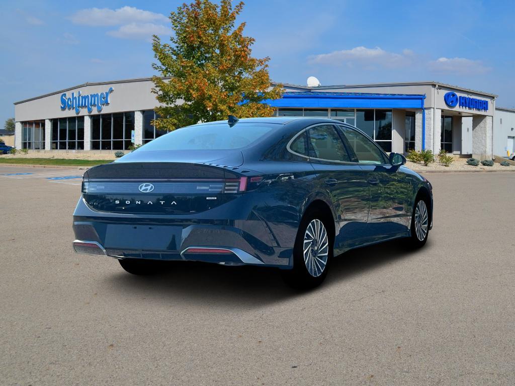 new 2025 Hyundai Sonata Hybrid car, priced at $32,496