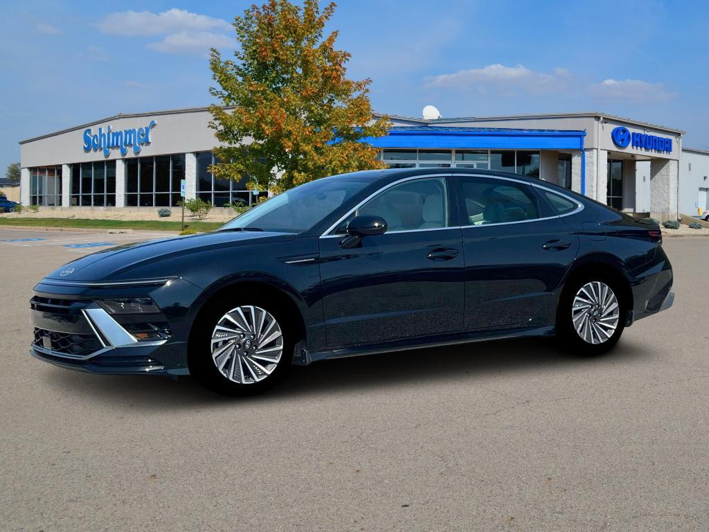 new 2025 Hyundai Sonata Hybrid car, priced at $32,496