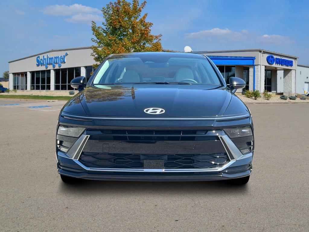 new 2025 Hyundai Sonata Hybrid car, priced at $32,496