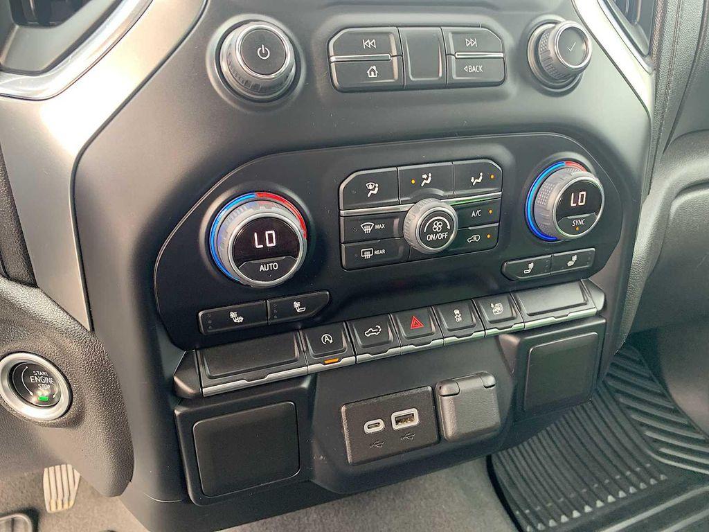 used 2022 Chevrolet Silverado 1500 car, priced at $31,588