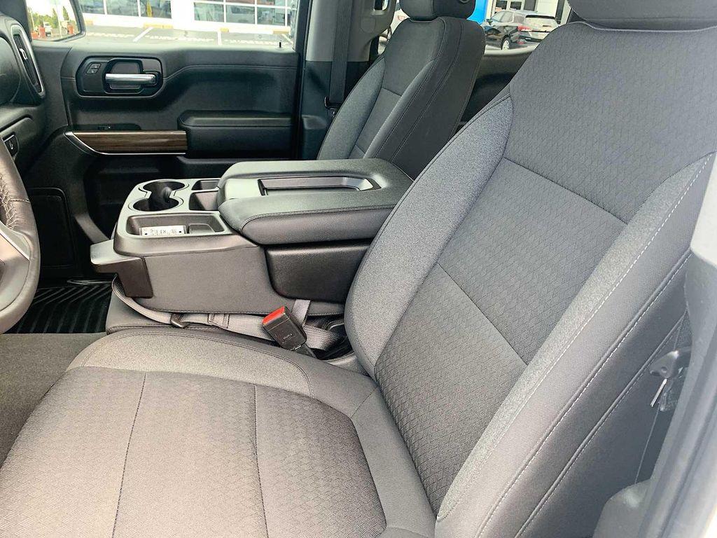 used 2022 Chevrolet Silverado 1500 car, priced at $31,588