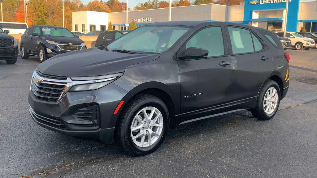 used 2022 Chevrolet Equinox car, priced at $21,988
