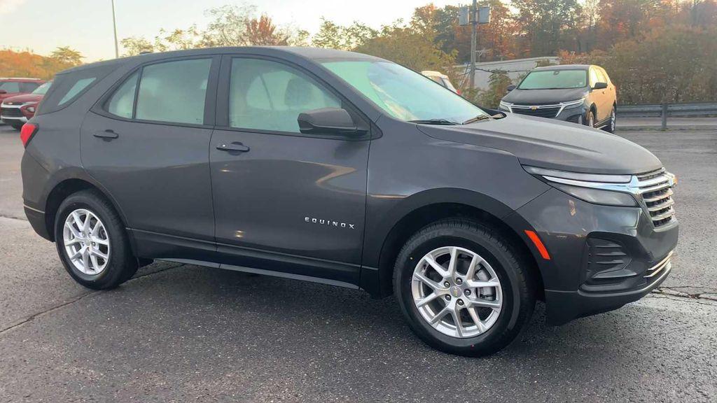 used 2022 Chevrolet Equinox car, priced at $21,988