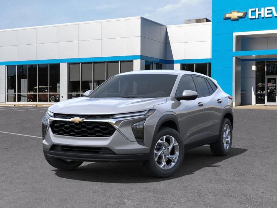 new 2024 Chevrolet Trax car, priced at $22,490