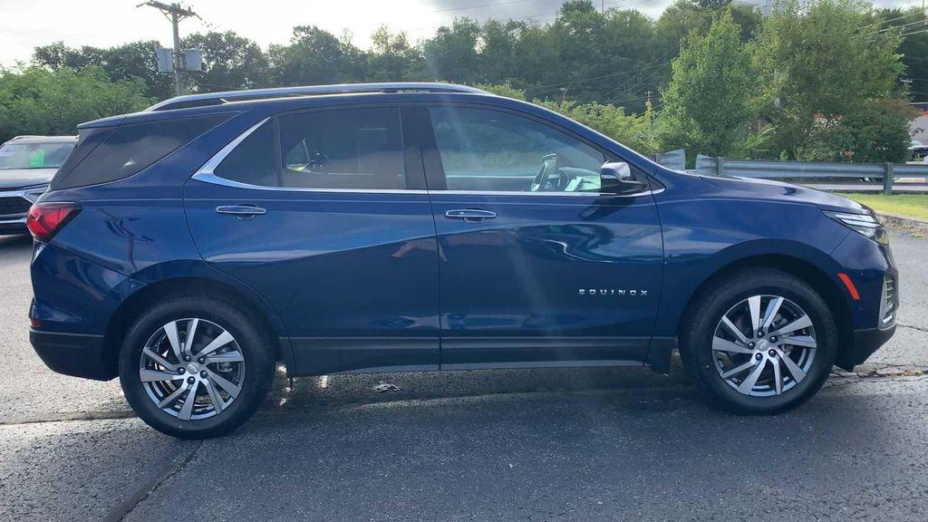 used 2022 Chevrolet Equinox car, priced at $25,988