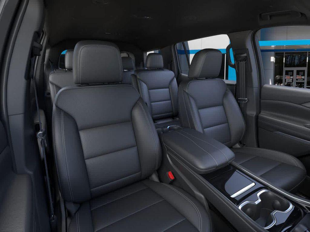 new 2026 Chevrolet Traverse car, priced at $49,870