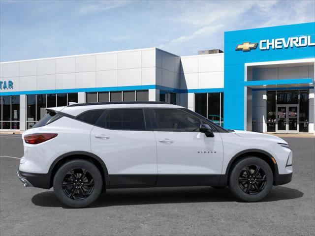 new 2025 Chevrolet Blazer car, priced at $40,290