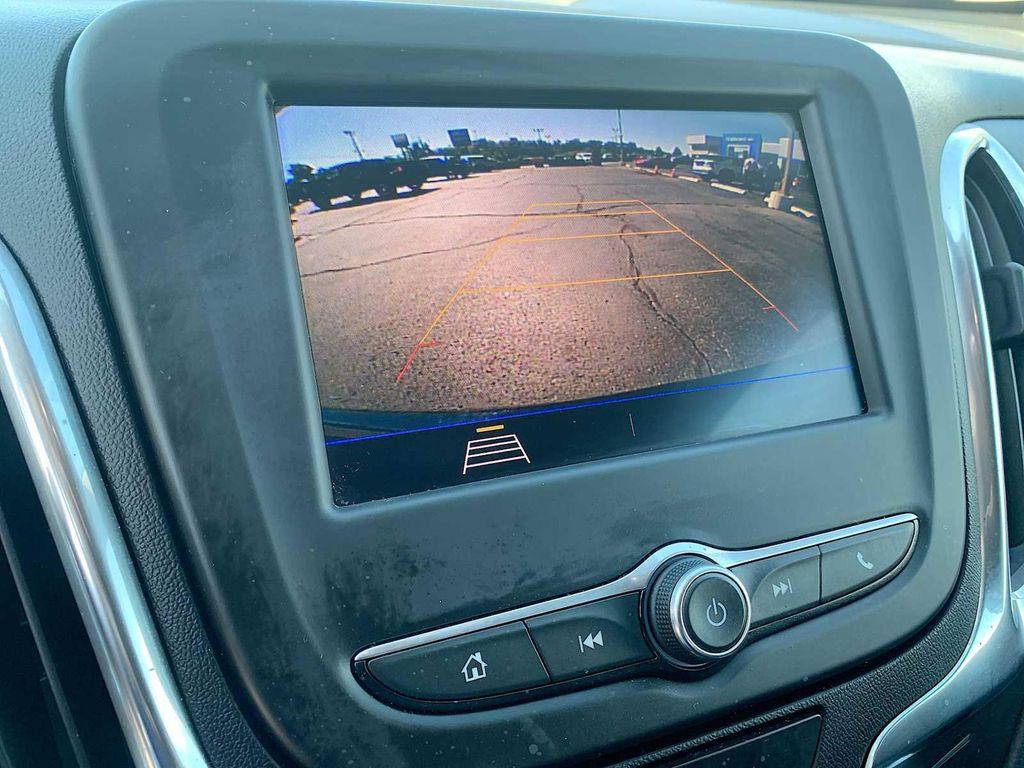 used 2021 Chevrolet Equinox car, priced at $19,988