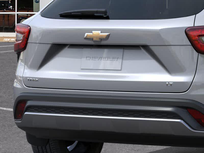new 2025 Chevrolet Trax car, priced at $24,095