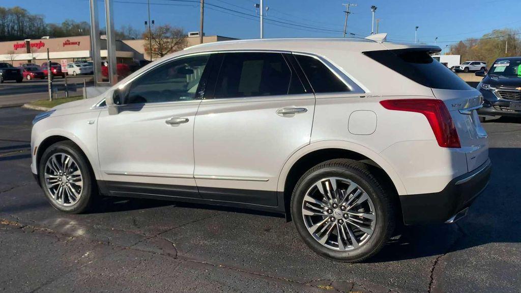 used 2017 Cadillac XT5 car, priced at $17,988