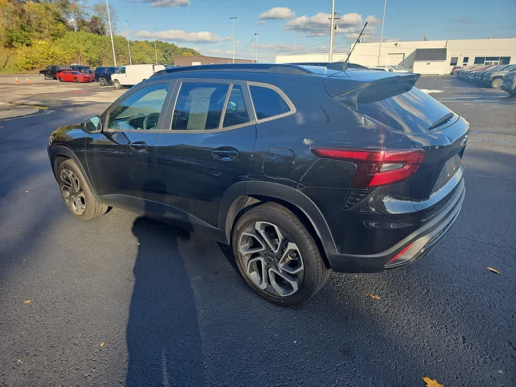 used 2024 Chevrolet Trax car, priced at $21,388