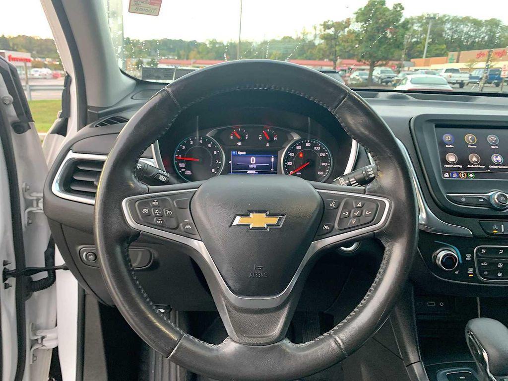 used 2022 Chevrolet Equinox car, priced at $21,488