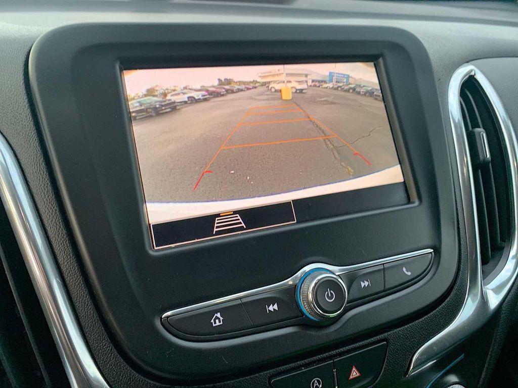 used 2022 Chevrolet Equinox car, priced at $21,488