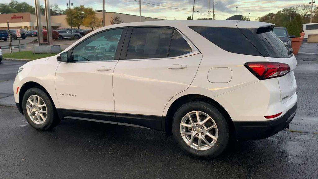 used 2022 Chevrolet Equinox car, priced at $21,488