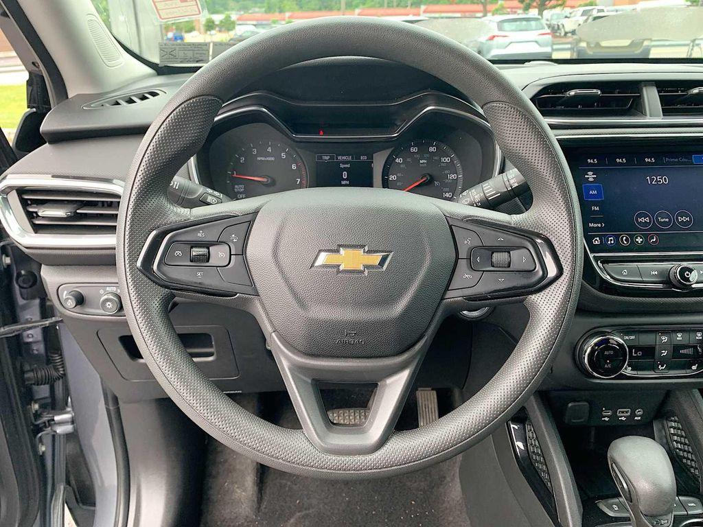 used 2022 Chevrolet TrailBlazer car, priced at $20,388