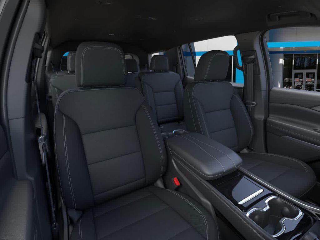 new 2025 Chevrolet Traverse car, priced at $44,855