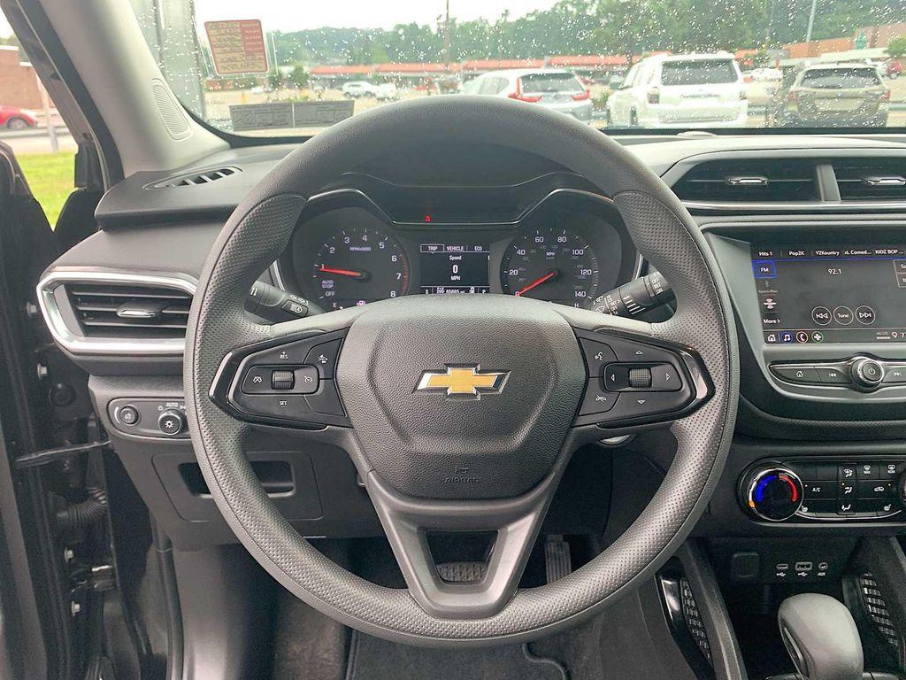used 2022 Chevrolet TrailBlazer car, priced at $19,988