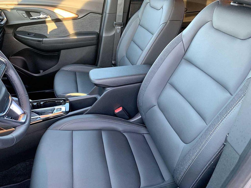 used 2023 Chevrolet TrailBlazer car, priced at $25,988