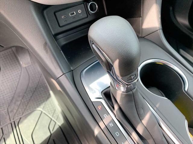 used 2022 Chevrolet Equinox car, priced at $20,188