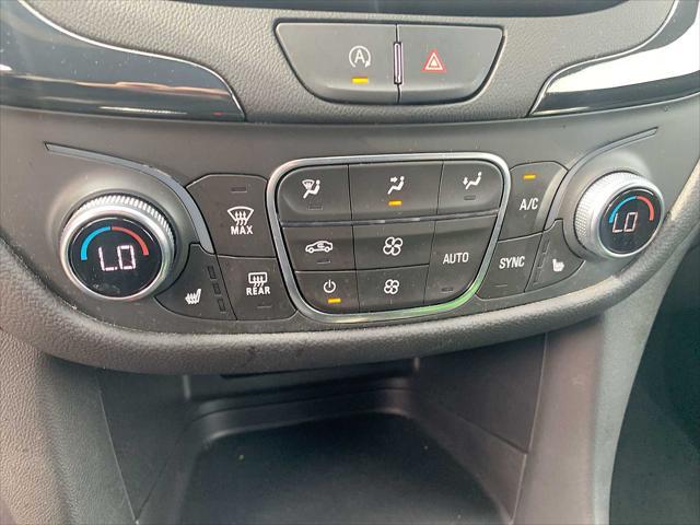 used 2022 Chevrolet Equinox car, priced at $25,588