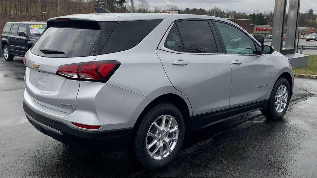 used 2022 Chevrolet Equinox car, priced at $21,188