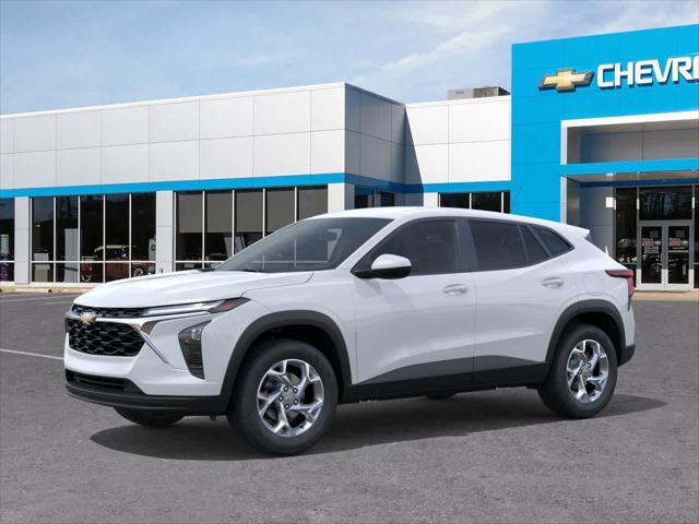 new 2025 Chevrolet Trax car, priced at $23,130
