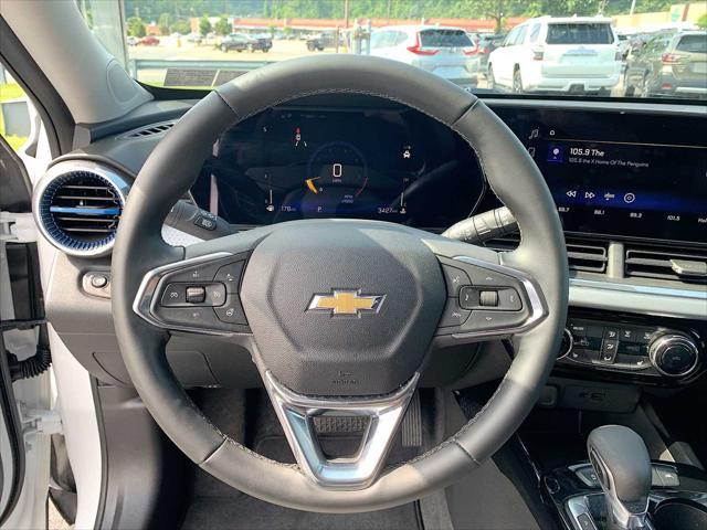 used 2025 Chevrolet Trax car, priced at $23,988