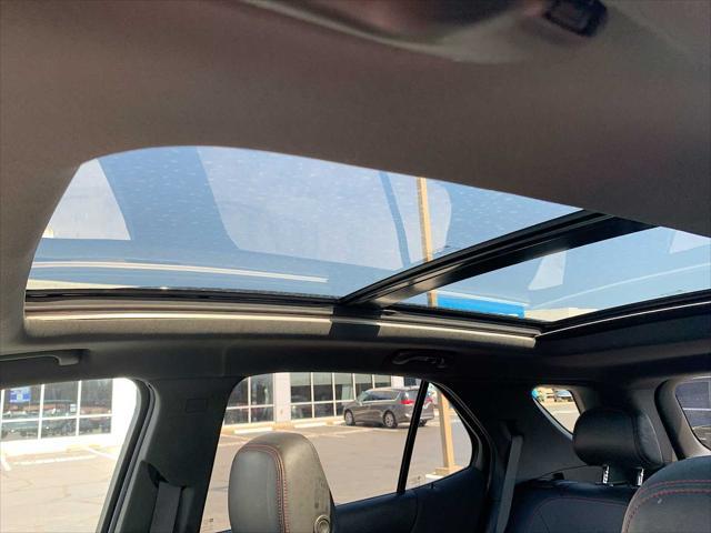 used 2022 Chevrolet Equinox car, priced at $25,388