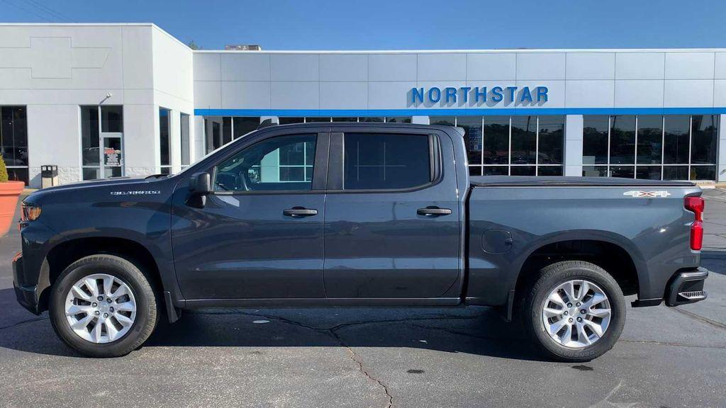 used 2022 Chevrolet Silverado 1500 car, priced at $31,988