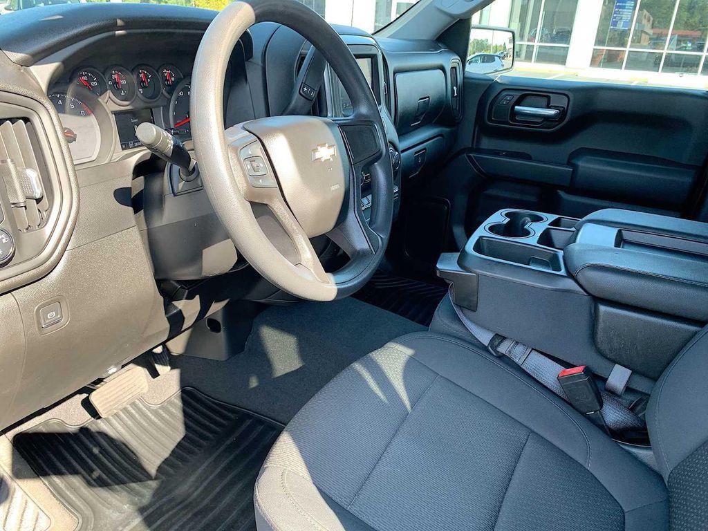 used 2022 Chevrolet Silverado 1500 car, priced at $31,988