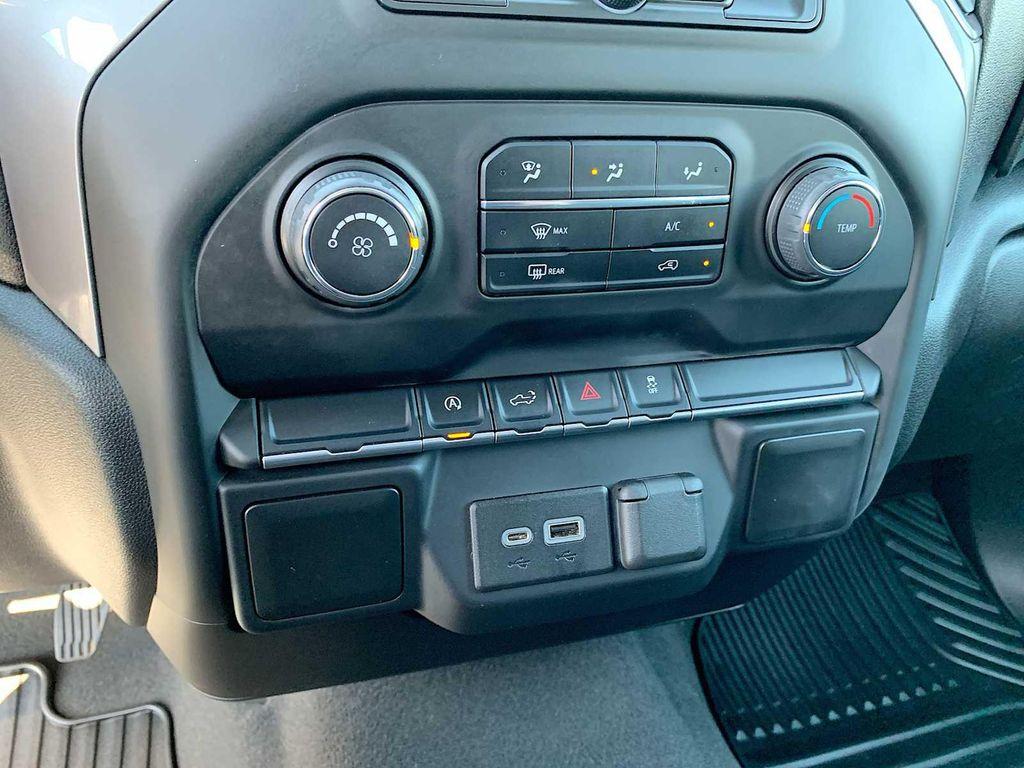 used 2022 Chevrolet Silverado 1500 car, priced at $31,988