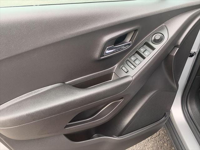 used 2020 Chevrolet Trax car, priced at $15,688