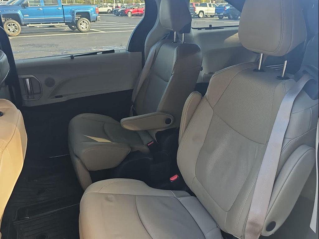 used 2024 Toyota Sienna car, priced at $51,988