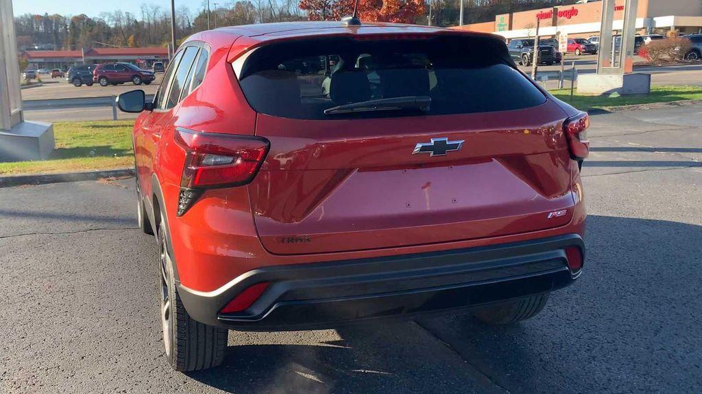 used 2024 Chevrolet Trax car, priced at $22,588