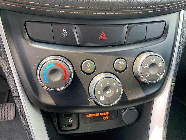 used 2022 Chevrolet Trax car, priced at $19,288