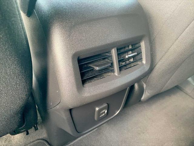 used 2022 Chevrolet Equinox car, priced at $21,988
