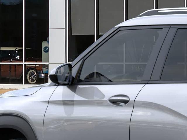 new 2025 Chevrolet TrailBlazer car, priced at $30,180