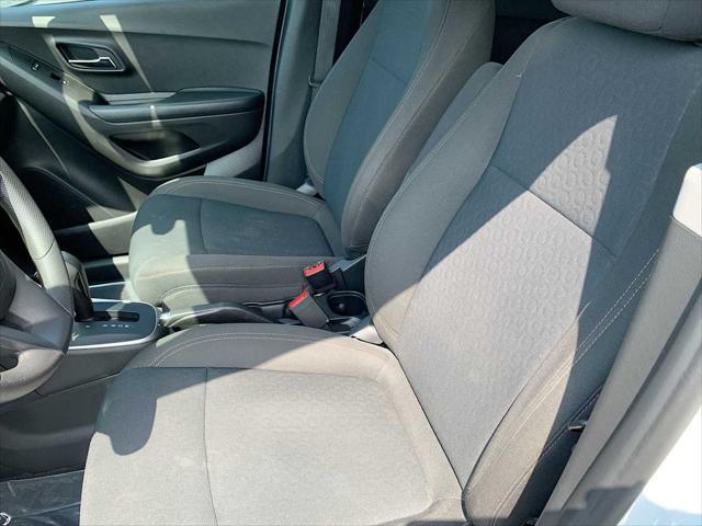 used 2022 Chevrolet Trax car, priced at $18,088