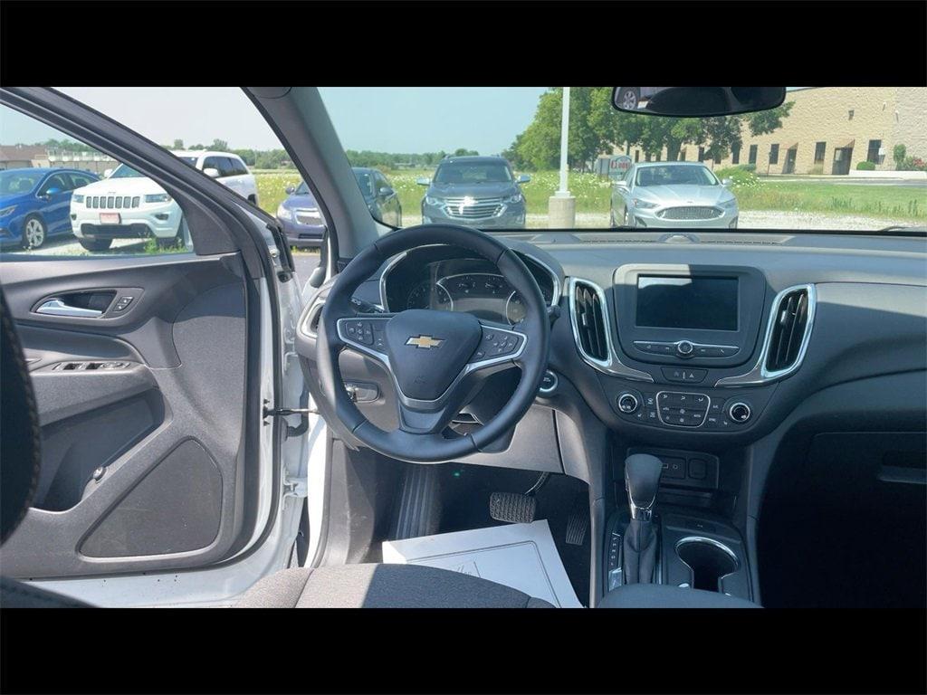used 2023 Chevrolet Equinox car, priced at $22,321