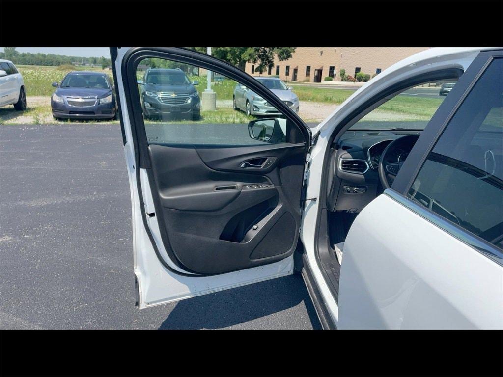 used 2023 Chevrolet Equinox car, priced at $22,321
