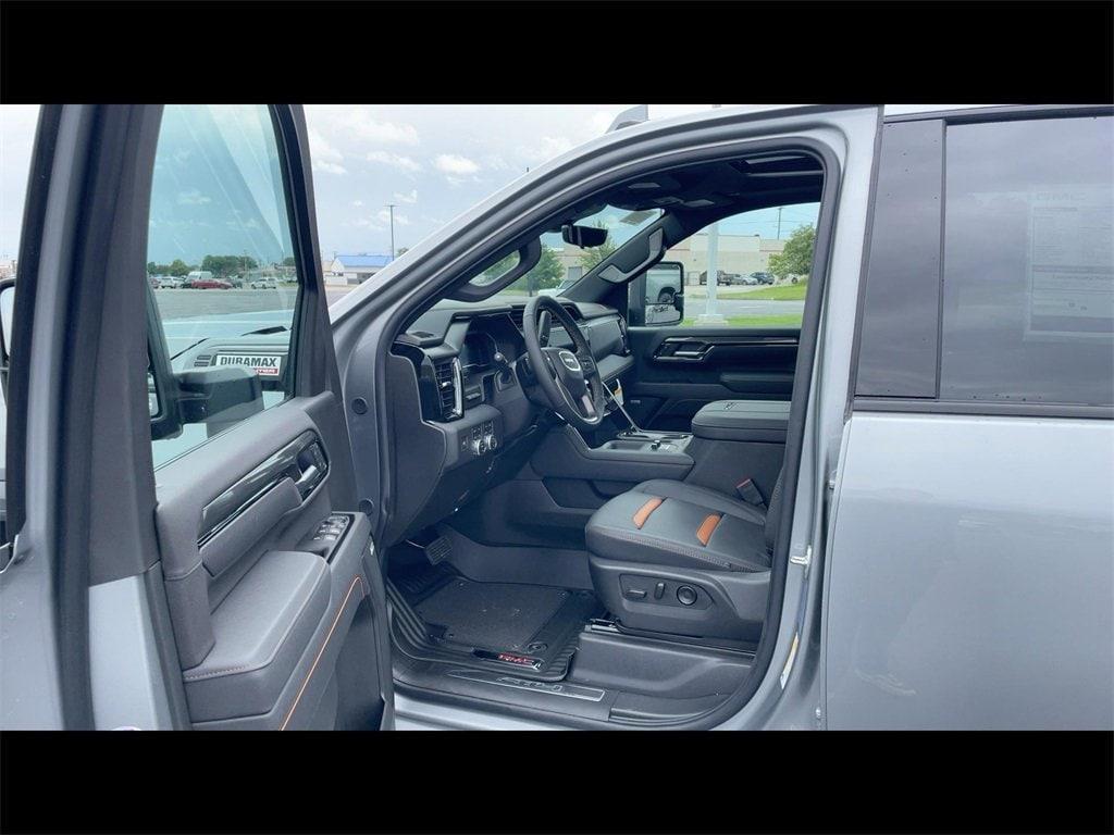new 2025 GMC Sierra 2500 car, priced at $85,650