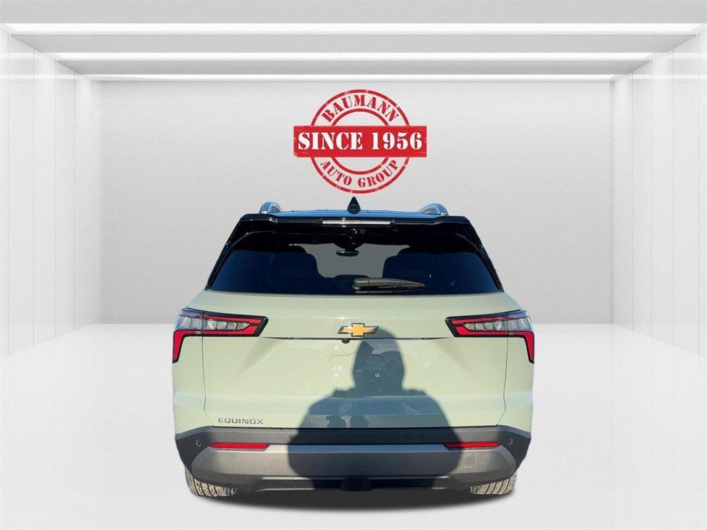 new 2026 Chevrolet Equinox car, priced at $32,483