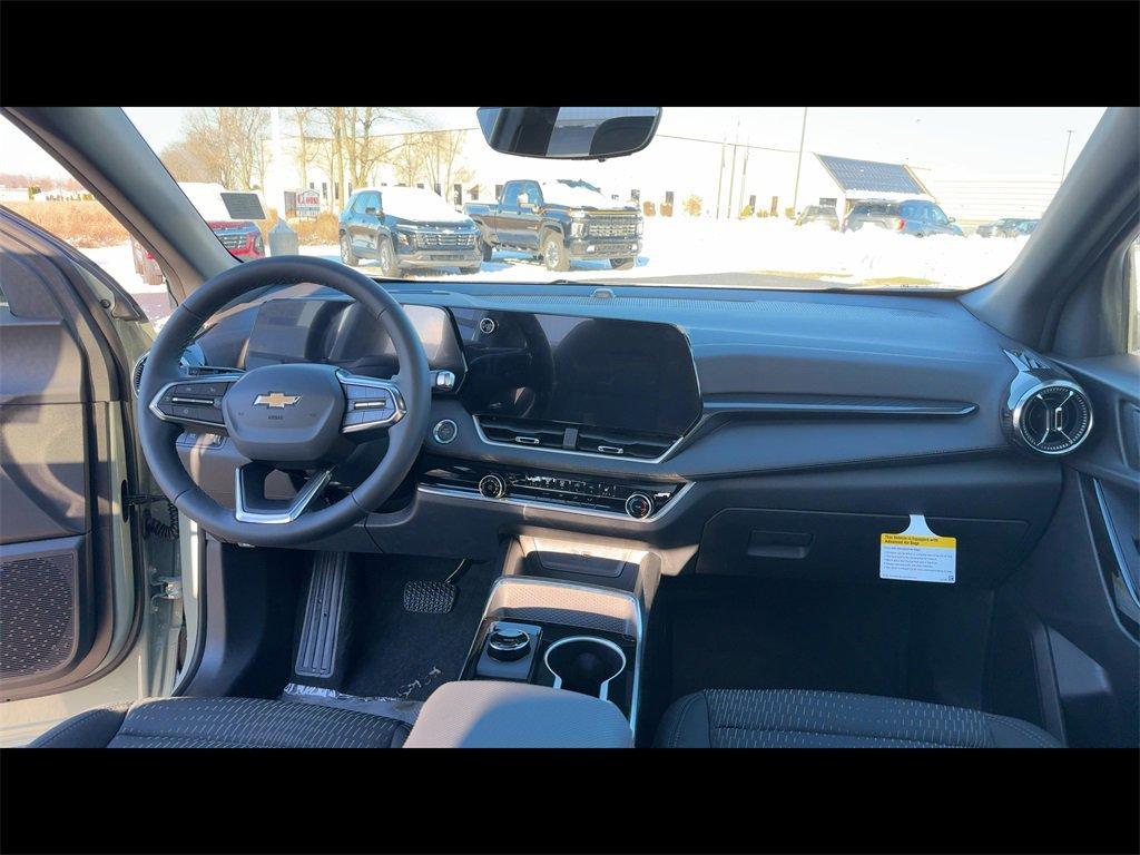 new 2026 Chevrolet Equinox car, priced at $32,483