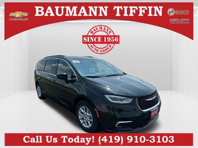 used 2022 Chrysler Pacifica car, priced at $24,998