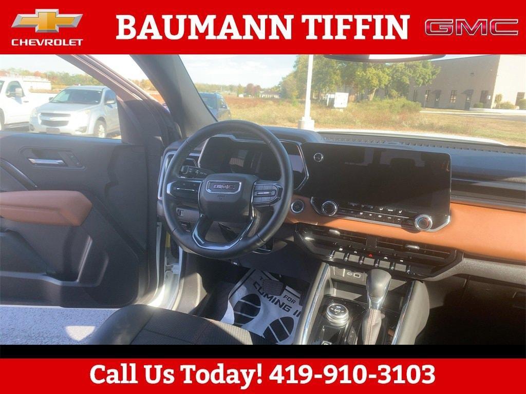 used 2024 GMC Canyon car, priced at $40,823