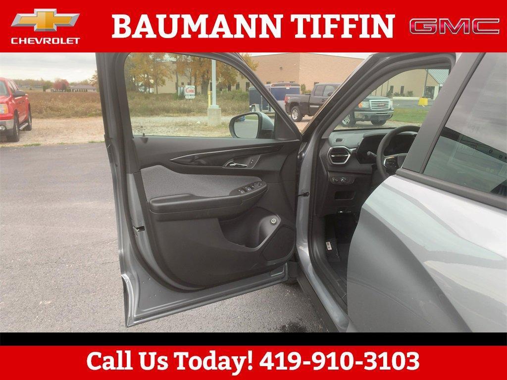 new 2026 Chevrolet TrailBlazer car, priced at $28,657