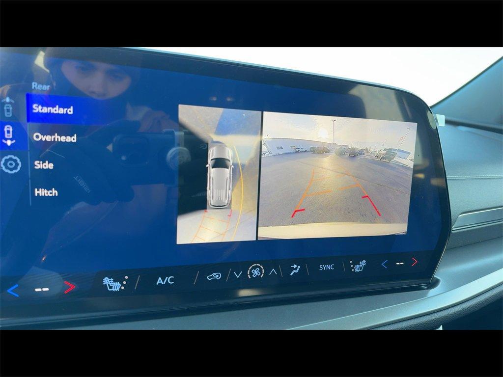 new 2026 Chevrolet Traverse car, priced at $45,810